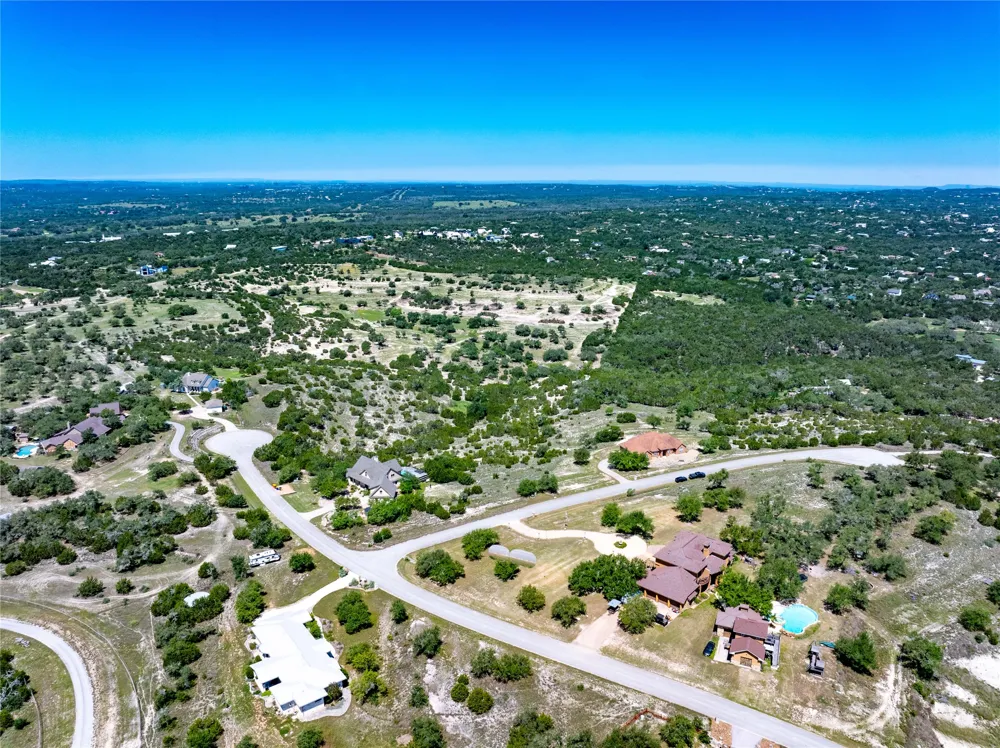 129 Cartman Overlook Dripping Springs, TX 78620