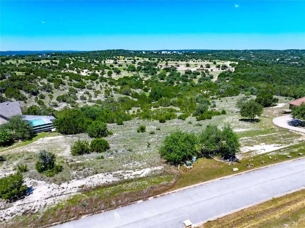 129 Cartman Overlook Dripping Springs, TX 78620