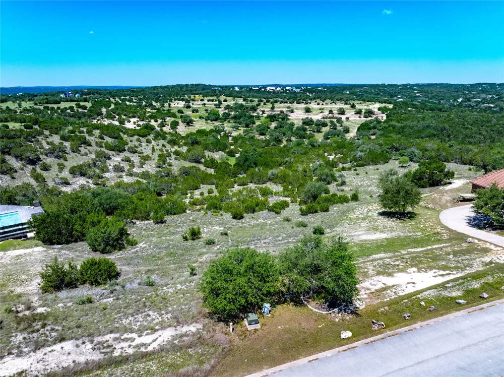 129 Cartman Overlook Dripping Springs, TX 78620