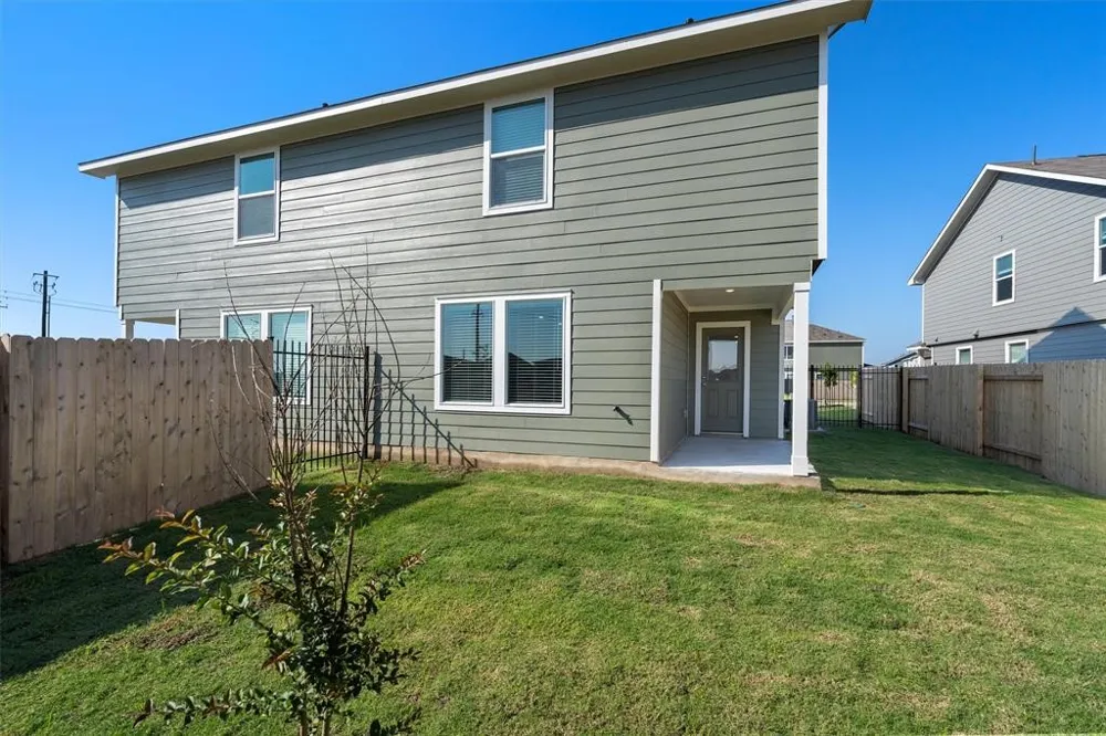 12216 Scarlet Sleeve Way Del Valle, TX 78617