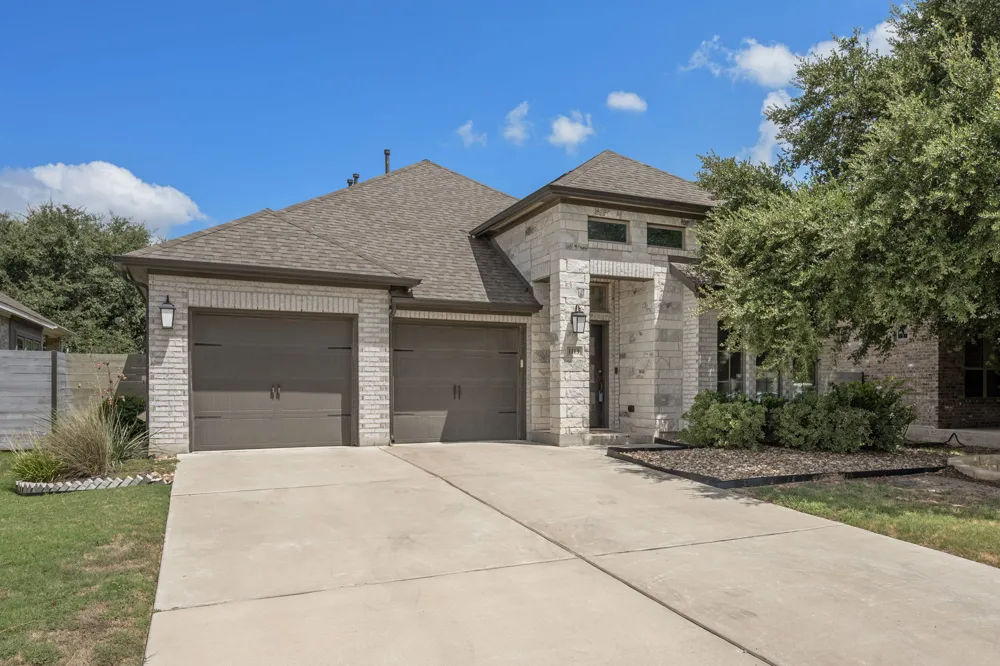 1113 Round Mountain Pass Georgetown, TX 78628