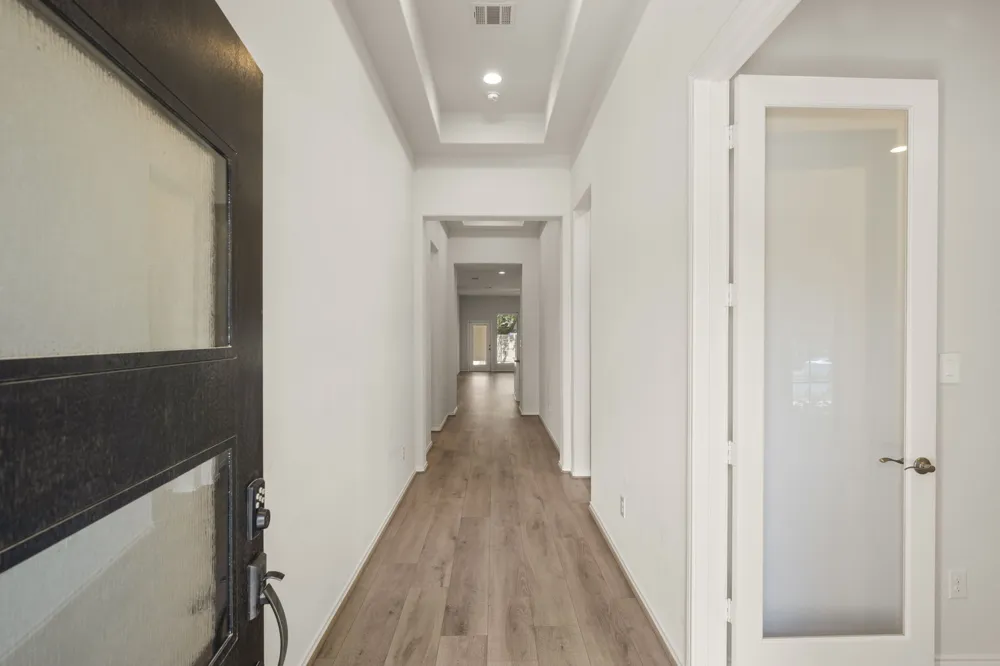 1113 Round Mountain Pass Georgetown, TX 78628