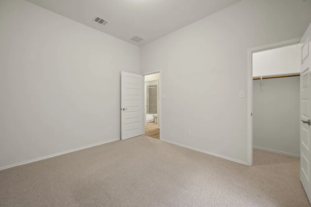 1113 Round Mountain Pass Georgetown, TX 78628
