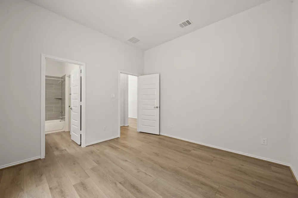 1113 Round Mountain Pass Georgetown, TX 78628