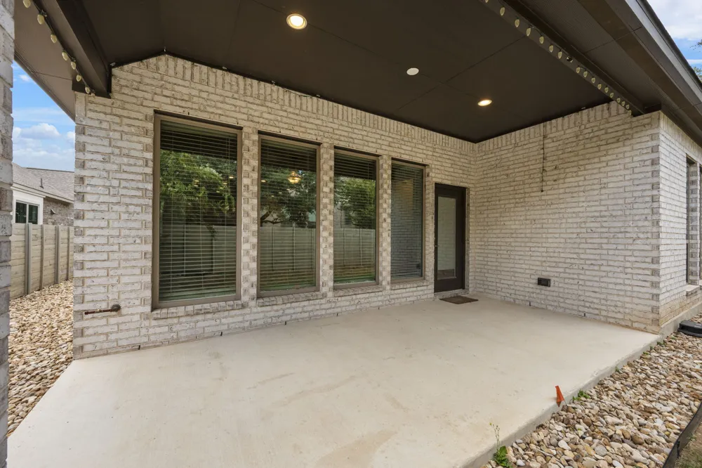 1113 Round Mountain Pass Georgetown, TX 78628