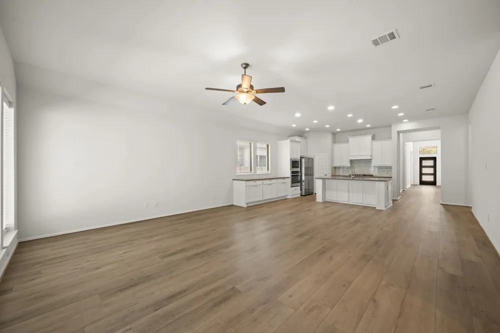 1113 Round Mountain Pass Georgetown, TX 78628