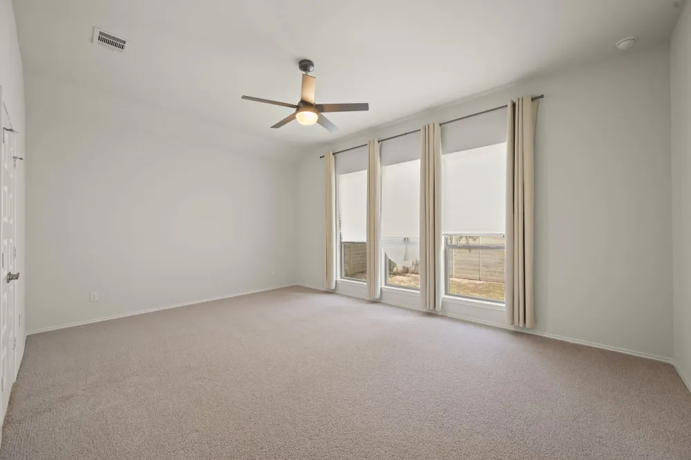 1113 Round Mountain Pass Georgetown, TX 78628