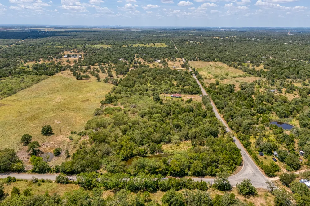 448 Jenkins Road Cedar Creek, TX 78612