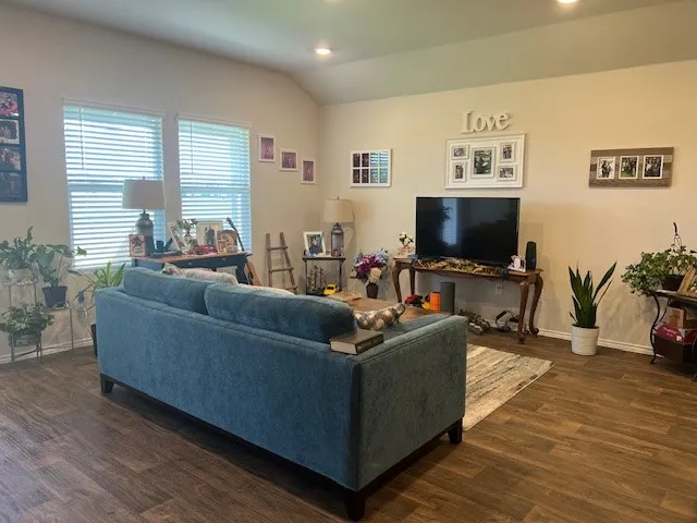 207 WHIPPORWILL LANE San Marcos, TX 78666