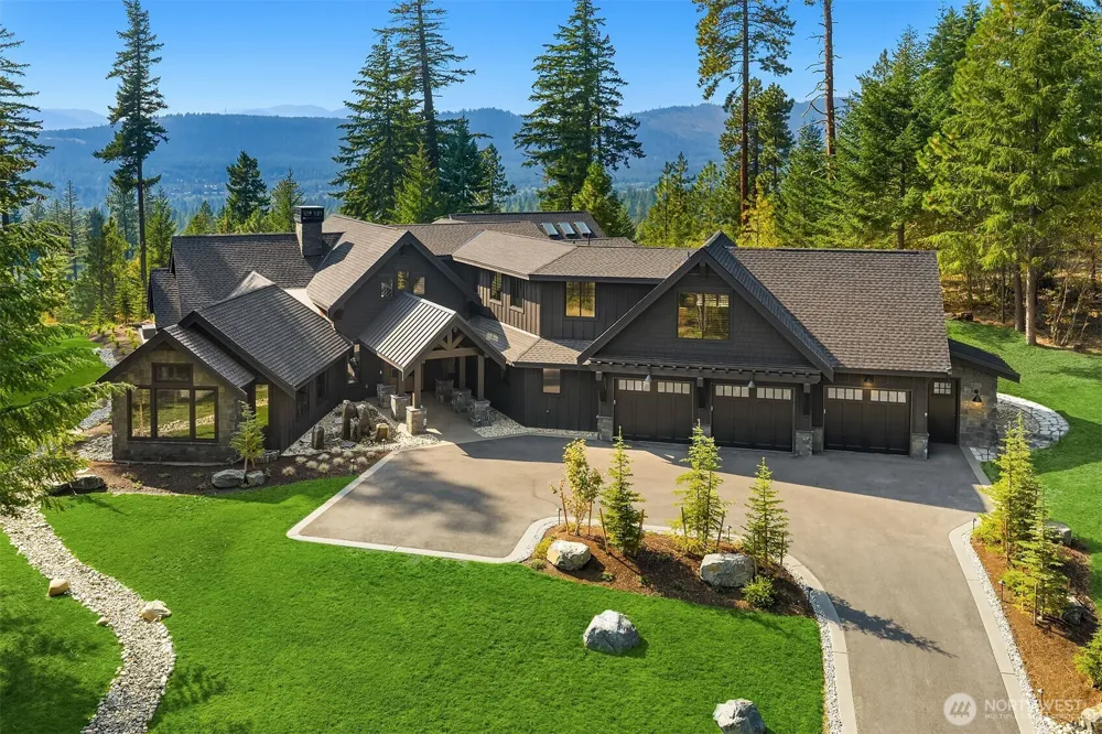200 Red Sky Way Cle Elum, WA 98922