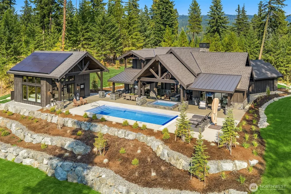 200 Red Sky Way Cle Elum, WA 98922