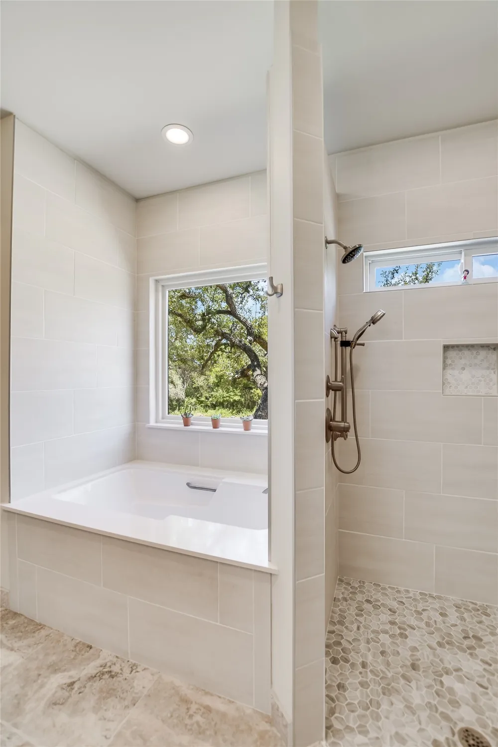 14900 Crosscreek Drive Austin, TX 78737