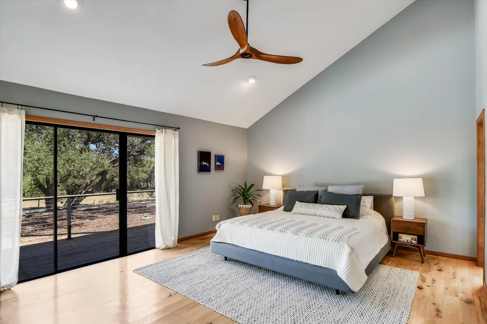 14900 Crosscreek Drive Austin, TX 78737