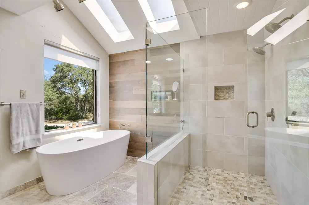 14900 Crosscreek Drive Austin, TX 78737