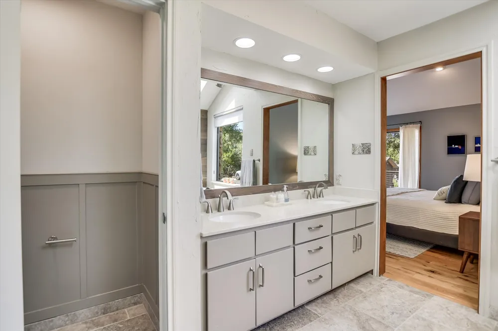 14900 Crosscreek Drive Austin, TX 78737