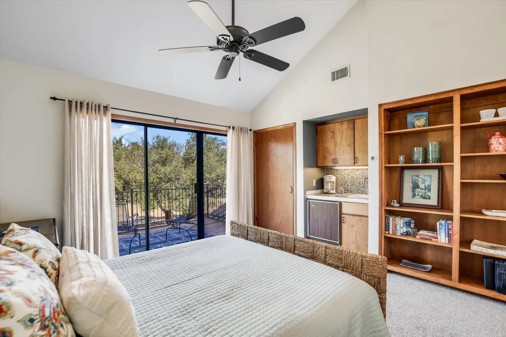 14900 Crosscreek Drive Austin, TX 78737