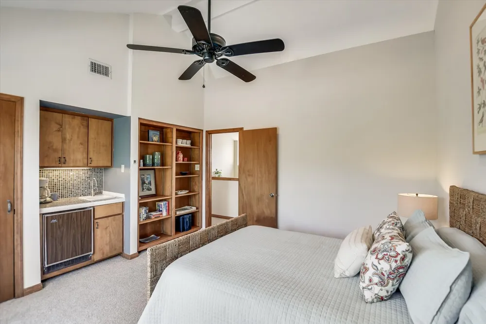14900 Crosscreek Drive Austin, TX 78737