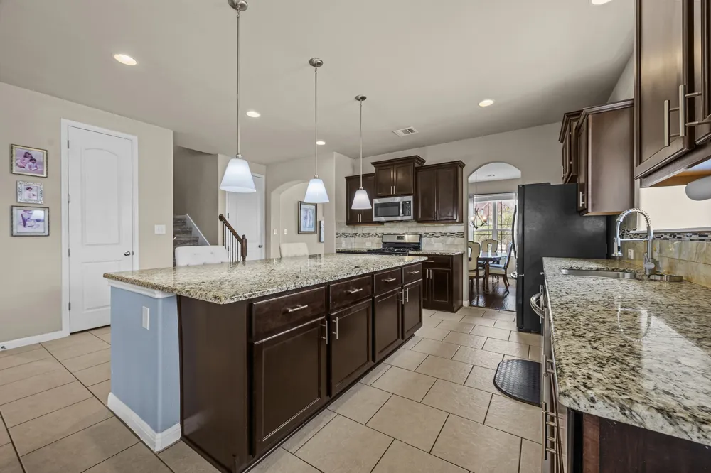 4100 Godwit Drive Pflugerville, TX 78660