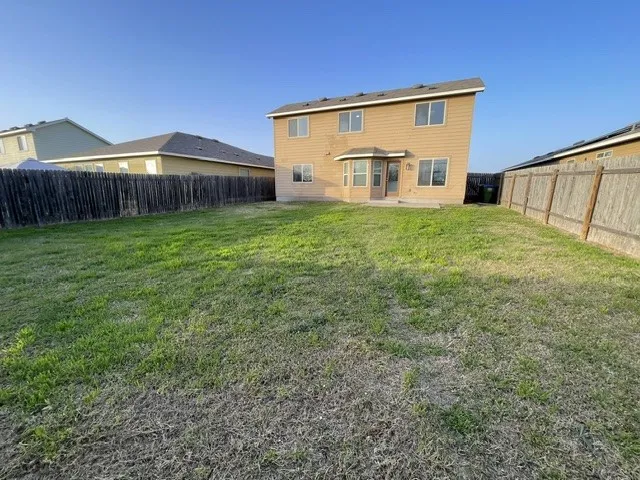 13013 Pealing Way Manor, TX 78653