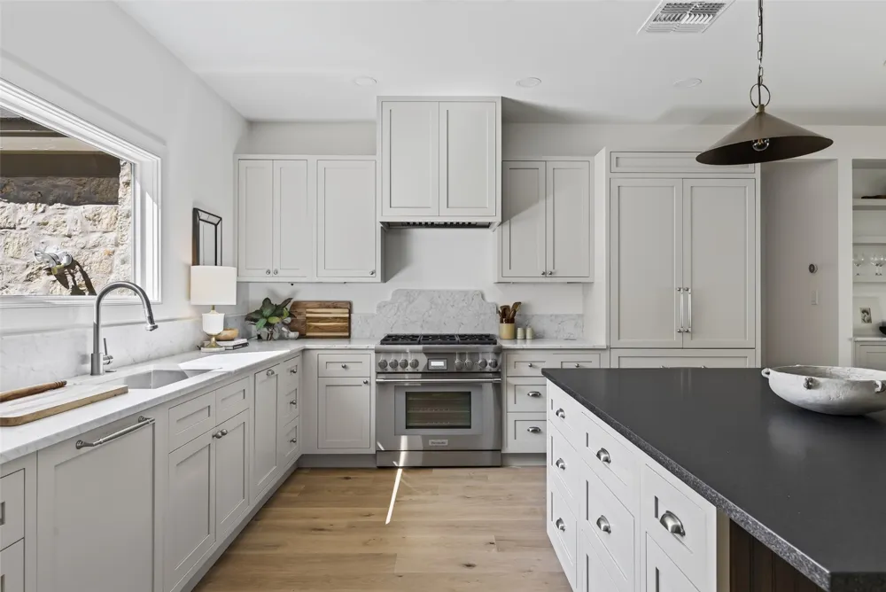 6702 Vireo Cove Austin, TX 78746