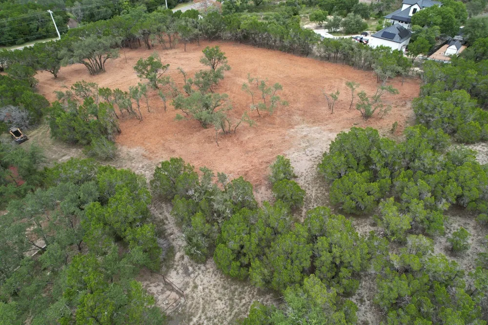 2409 Pace Bend Road S Spicewood, TX 78669