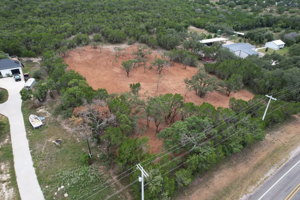 2409 Pace Bend Road S Spicewood, TX 78669