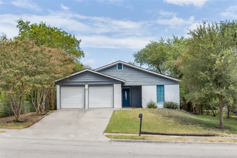 802 Prince Valiant Drive