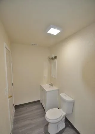 245 Cross Lake Drive Pleasanton, TX 78064