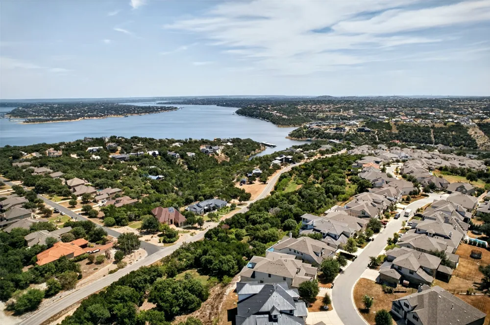 2400 Sunset Vista Circle #39 Spicewood, TX 78669