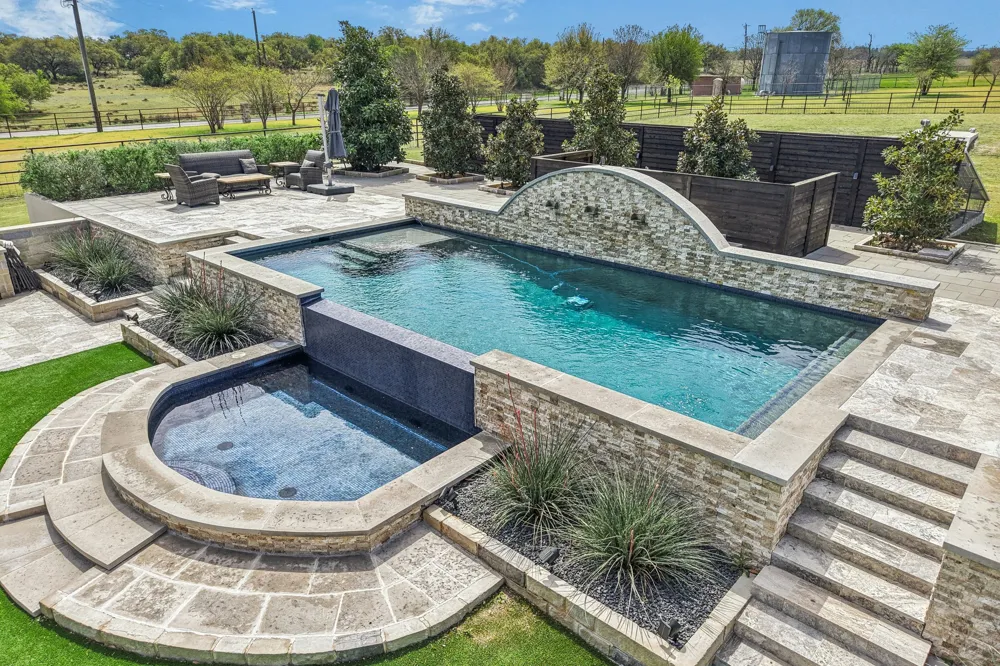 173 Via Lago Belton, TX 76513