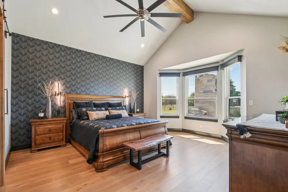 173 Via Lago Belton, TX 76513