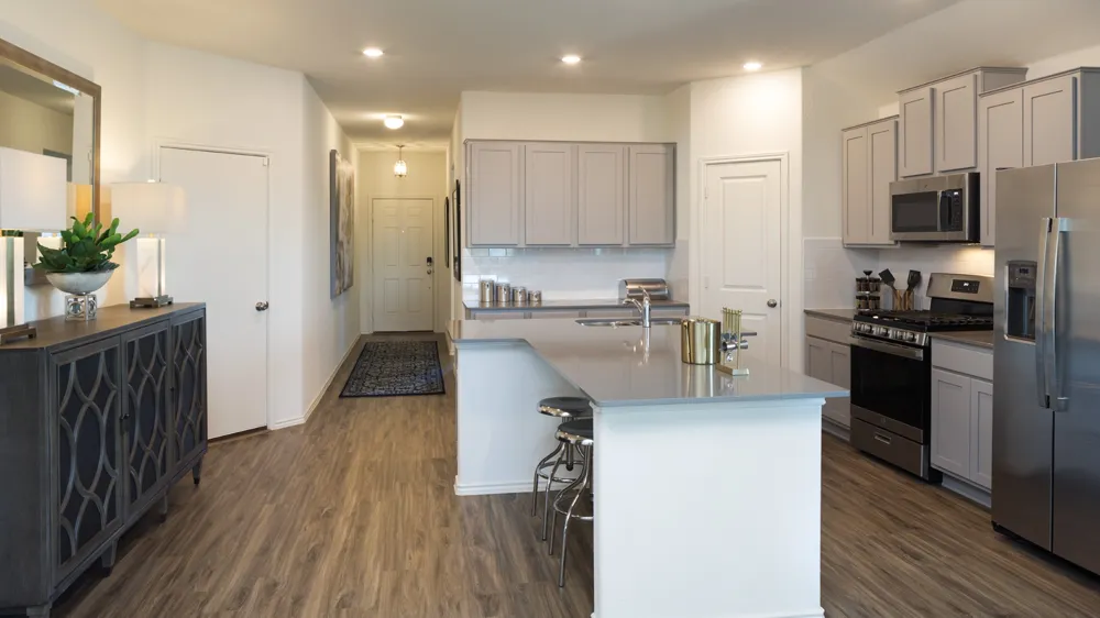 211 ANNETTE Kyle, TX 78640