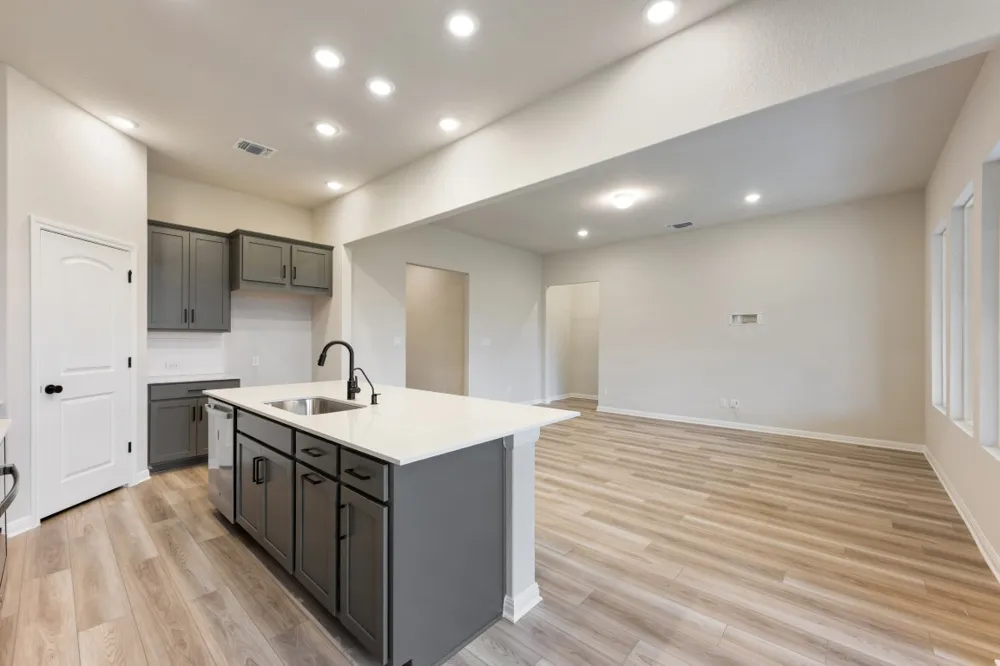 313 Possumhaw Lane San Marcos, TX 78666