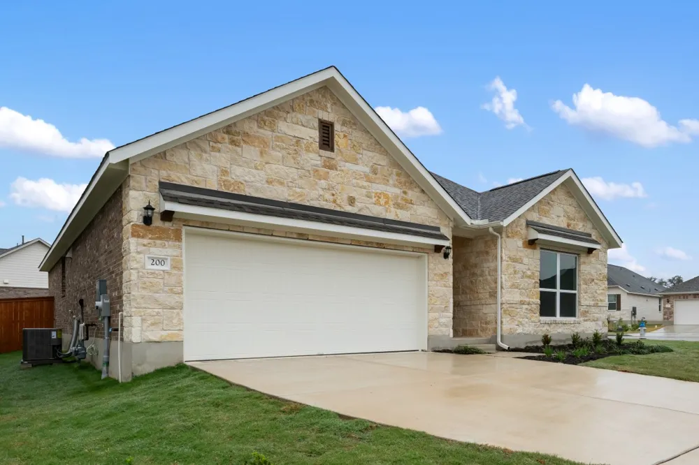 313 Possumhaw Lane San Marcos, TX 78666