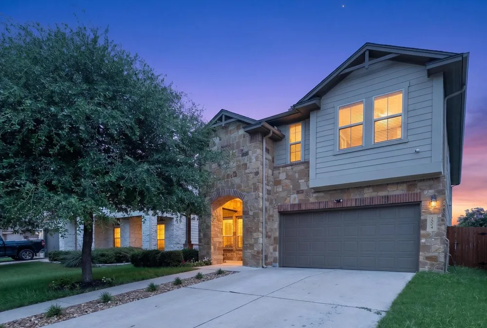 2004 Garretts Way Manchaca, TX 78652