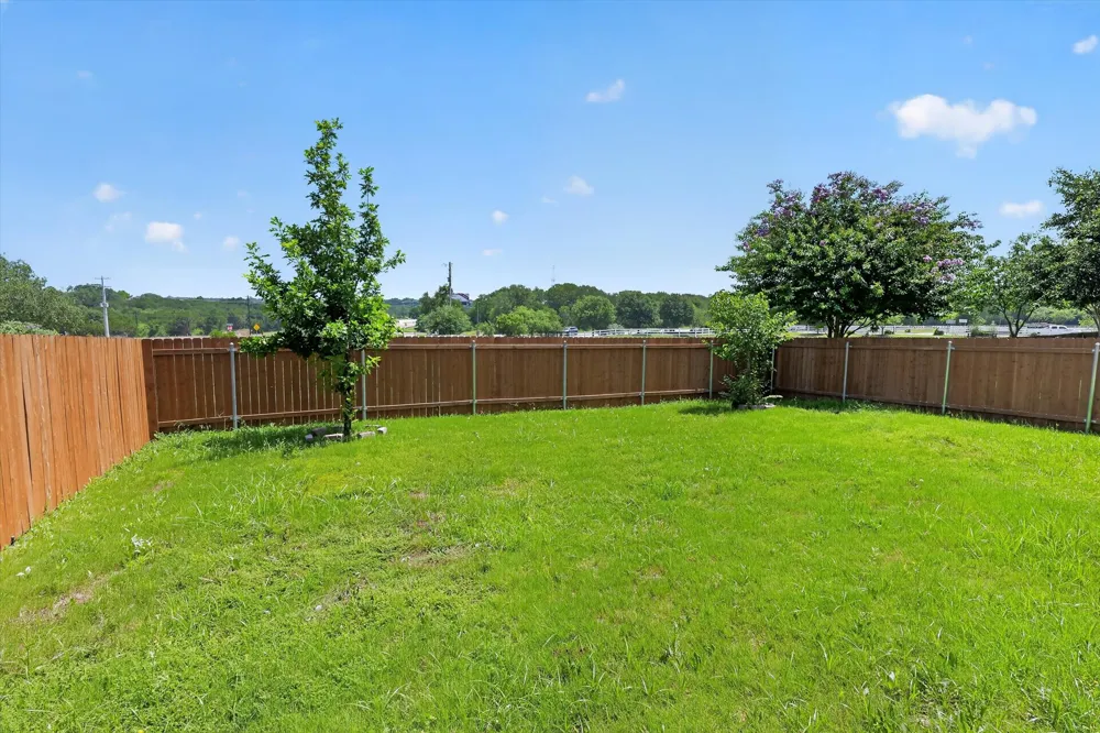 2004 Garretts Way Manchaca, TX 78652