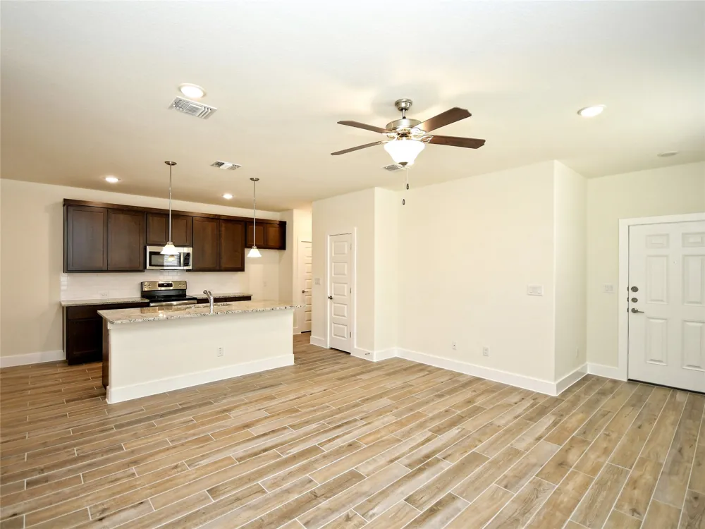 408 Parkline Drive Georgetown, TX 78626