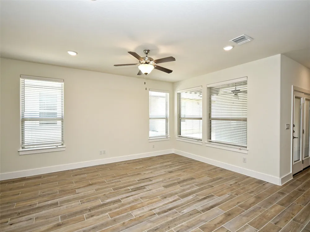 408 Parkline Drive Georgetown, TX 78626