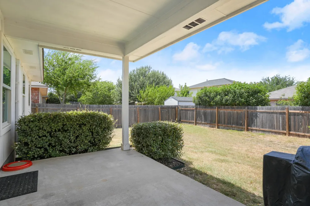 1511 Nettie Drive Leander, TX 78641