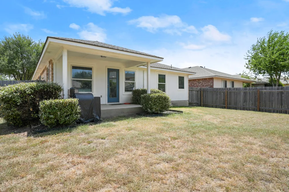 1511 Nettie Drive Leander, TX 78641