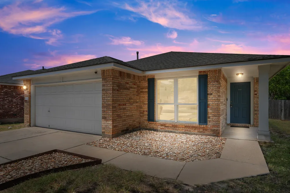 1511 Nettie Drive Leander, TX 78641