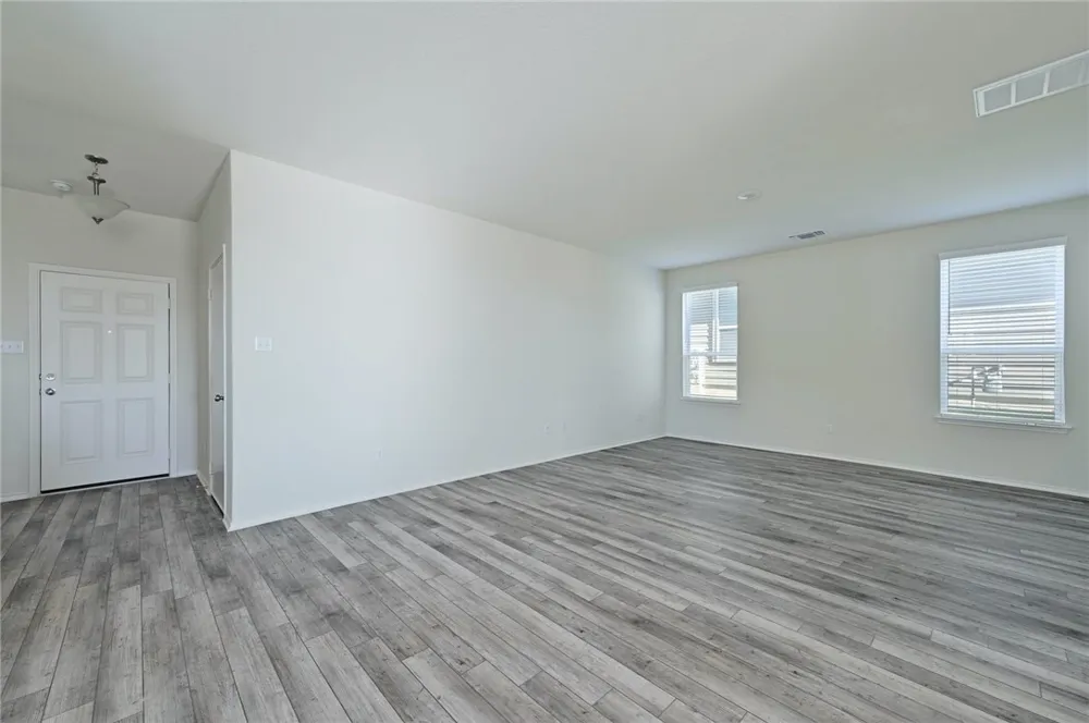 147 Longstraw Drive Buda, TX 78610
