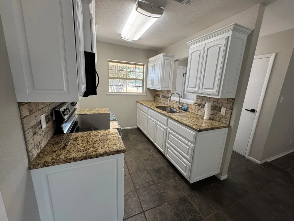 732 Dunaway Lane Azle, TX 76020