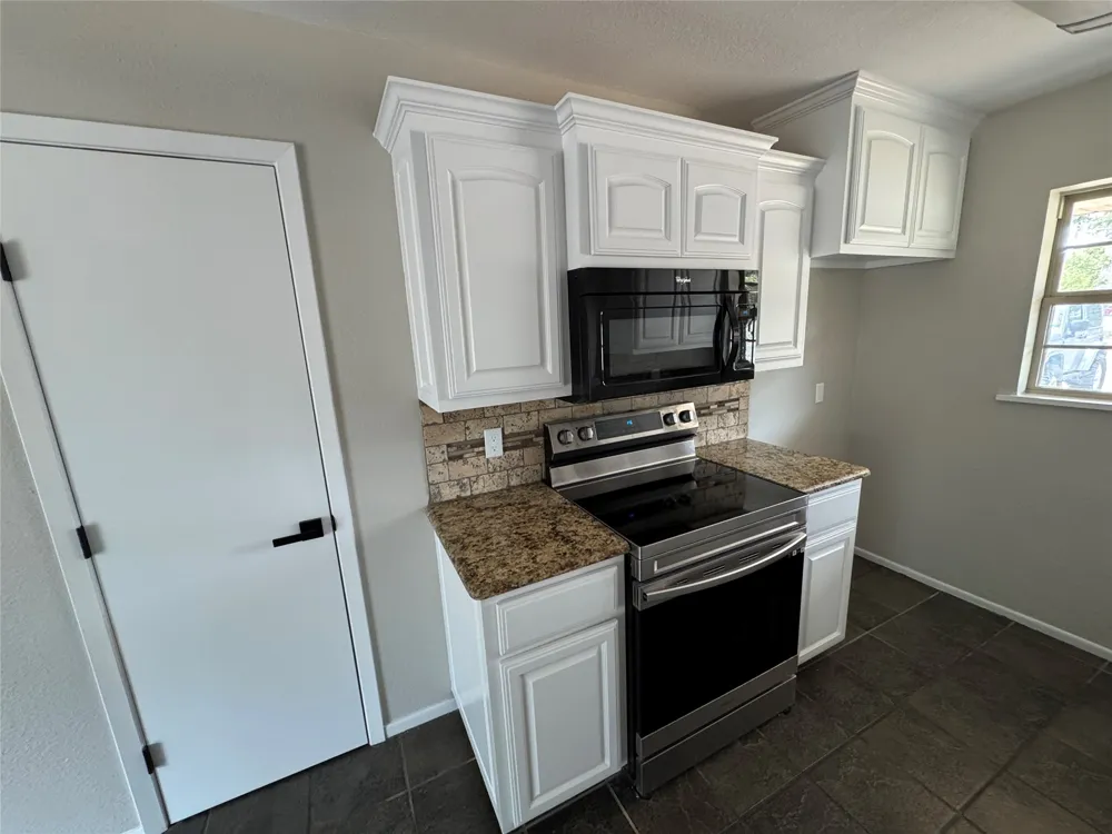 732 Dunaway Lane Azle, TX 76020