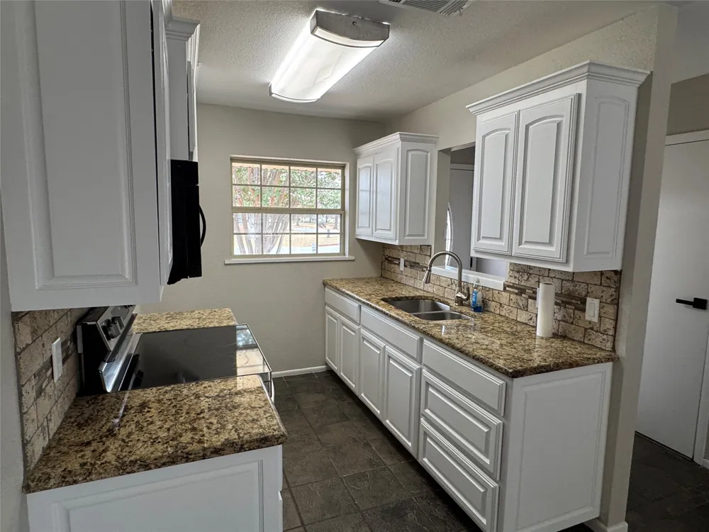 732 Dunaway Lane Azle, TX 76020
