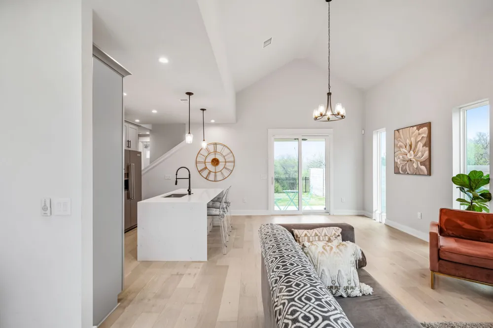 6313 Bristol Circle #1 Austin, TX 78723