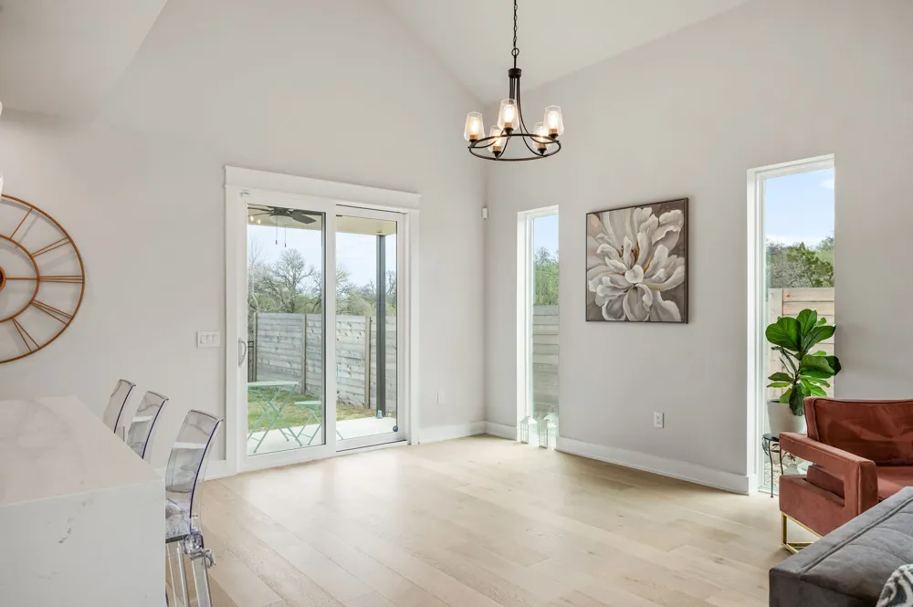 6313 Bristol Circle #1 Austin, TX 78723