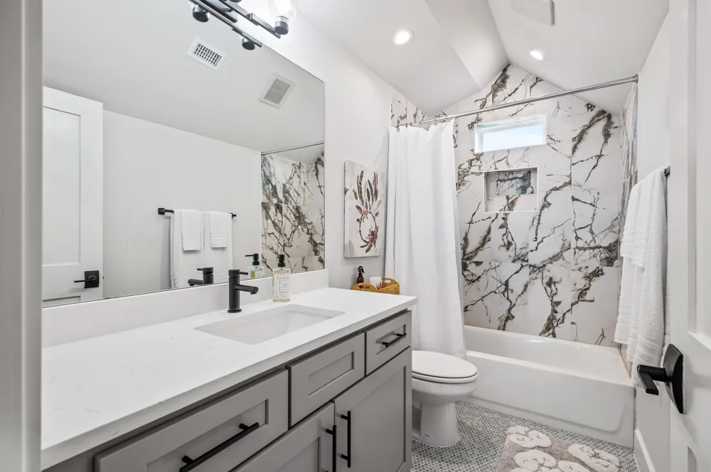 6313 Bristol Circle #1 Austin, TX 78723