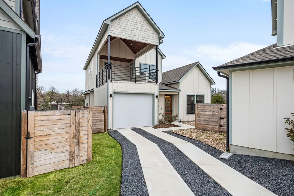 6313 Bristol Circle #1 Austin, TX 78723
