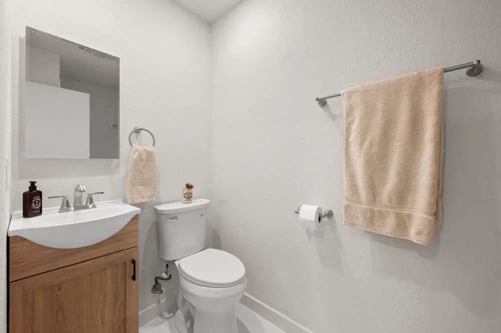 3204 Maywood Avenue #B Austin, TX 78703